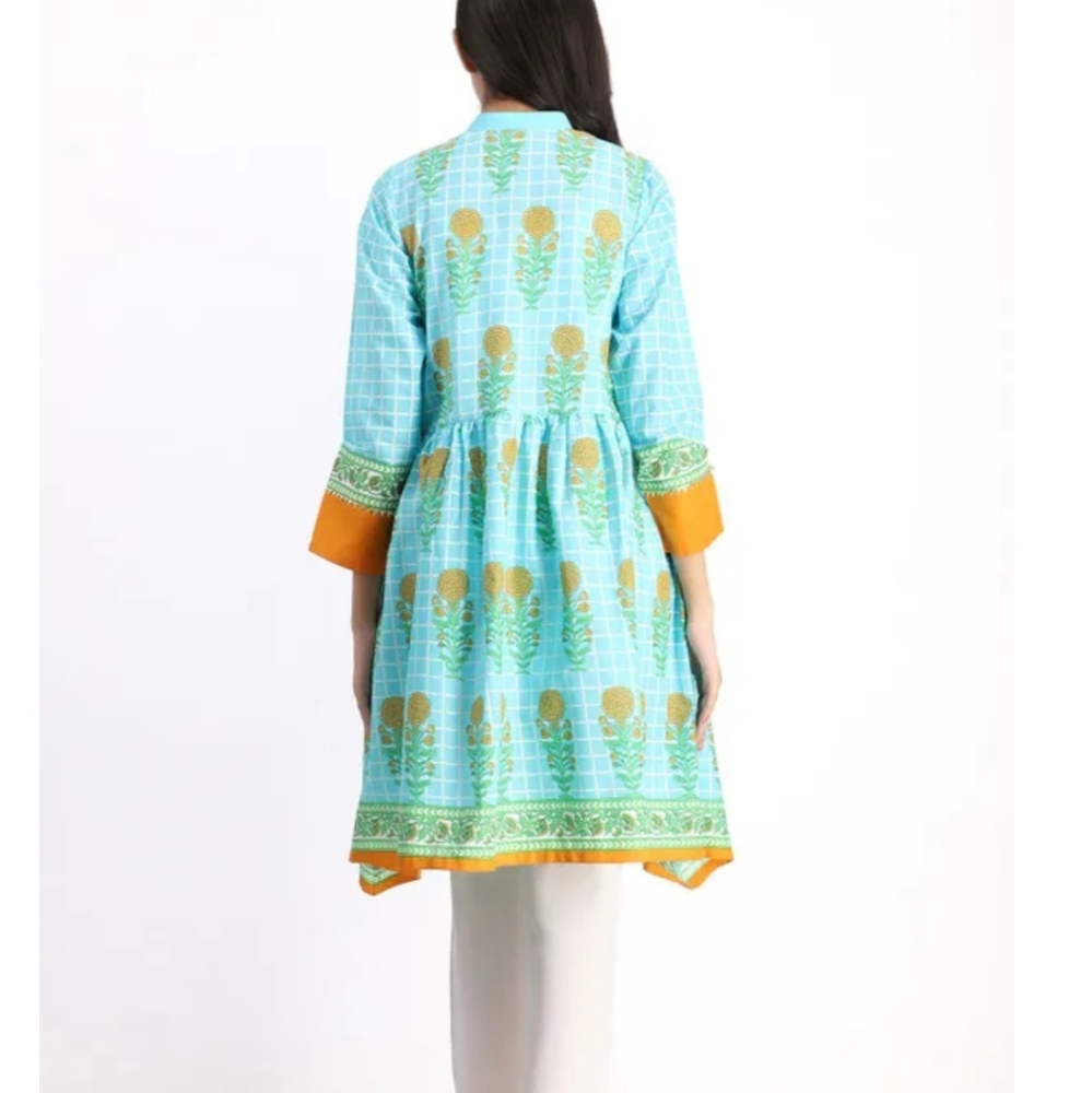 New Khaadi kurta for Women - Picture 4 of 11